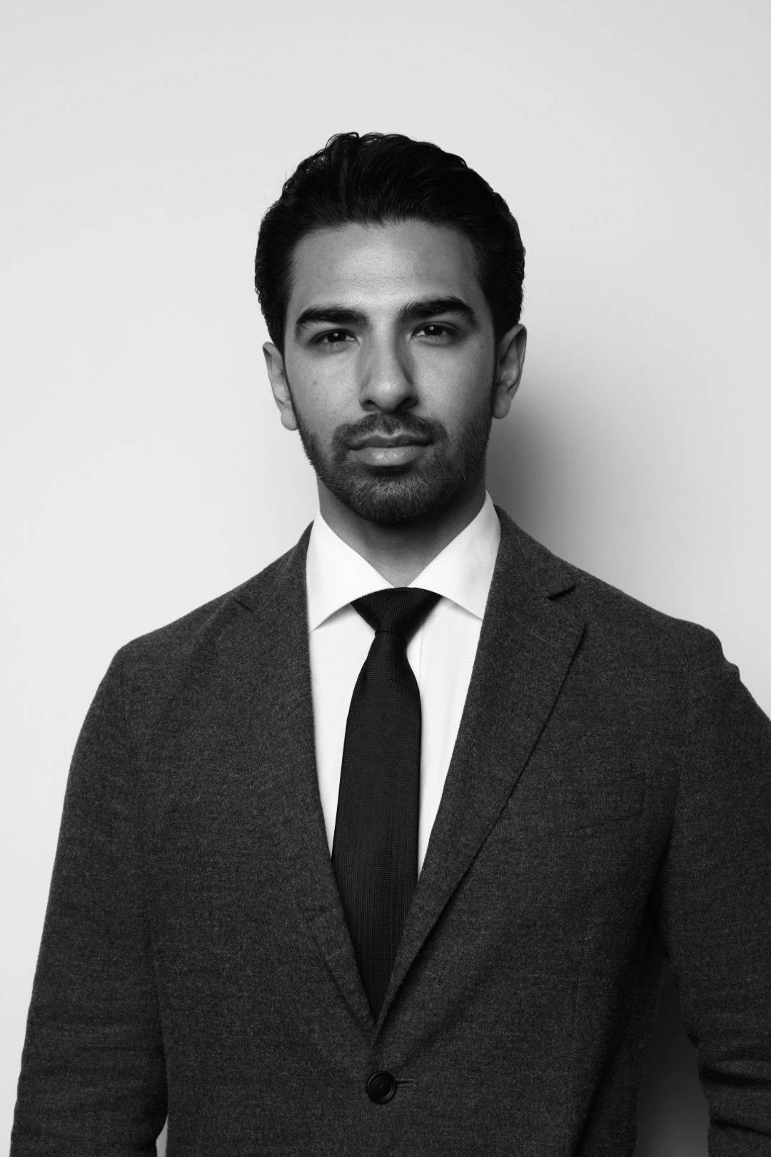 Dr. Kamran Amjed